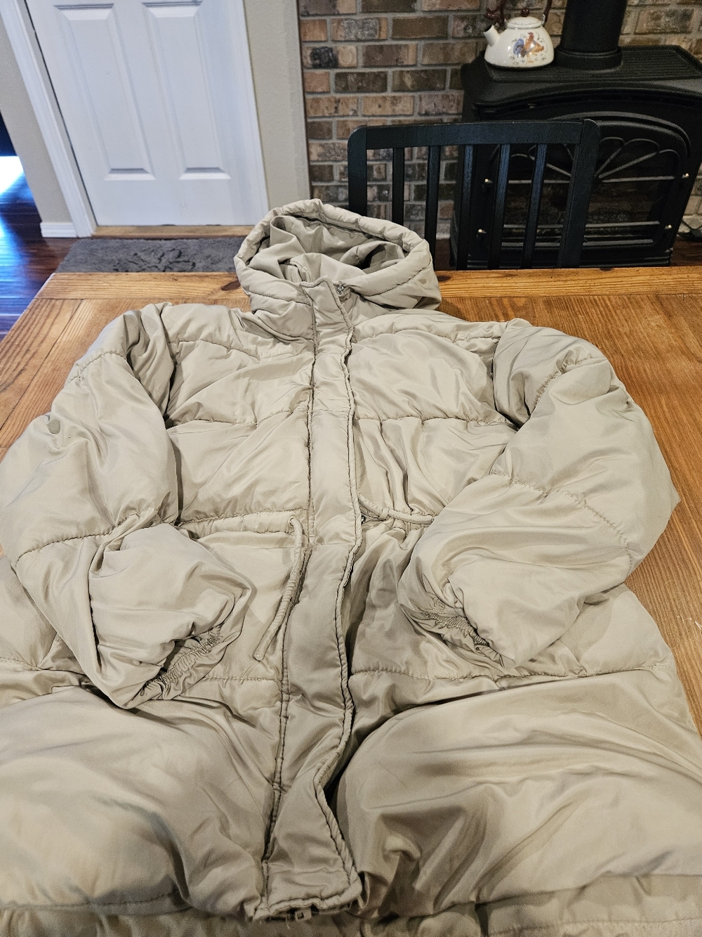 Divided Oversized Puffer Coat in Taupe